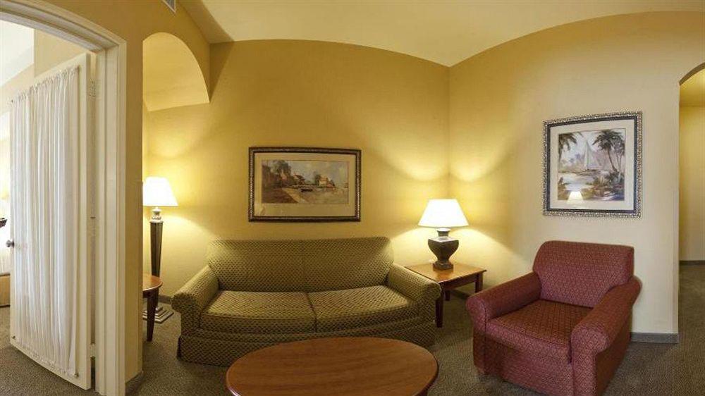 Holiday Inn Express Hotel & Suites Dfw West - Hurst By Ihg Exterior foto